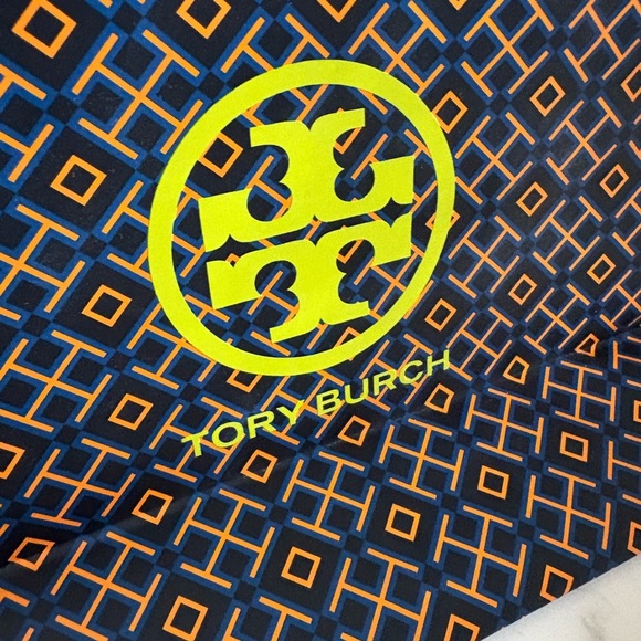 Tory Burch paper tote shopping bag - Picture 2 of 4